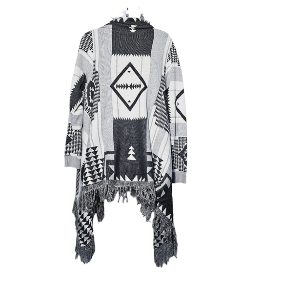 Press Aztec Pattern Fringe Lined Cardigan - Picture 3 of 7